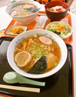 ���̉w�@�\����